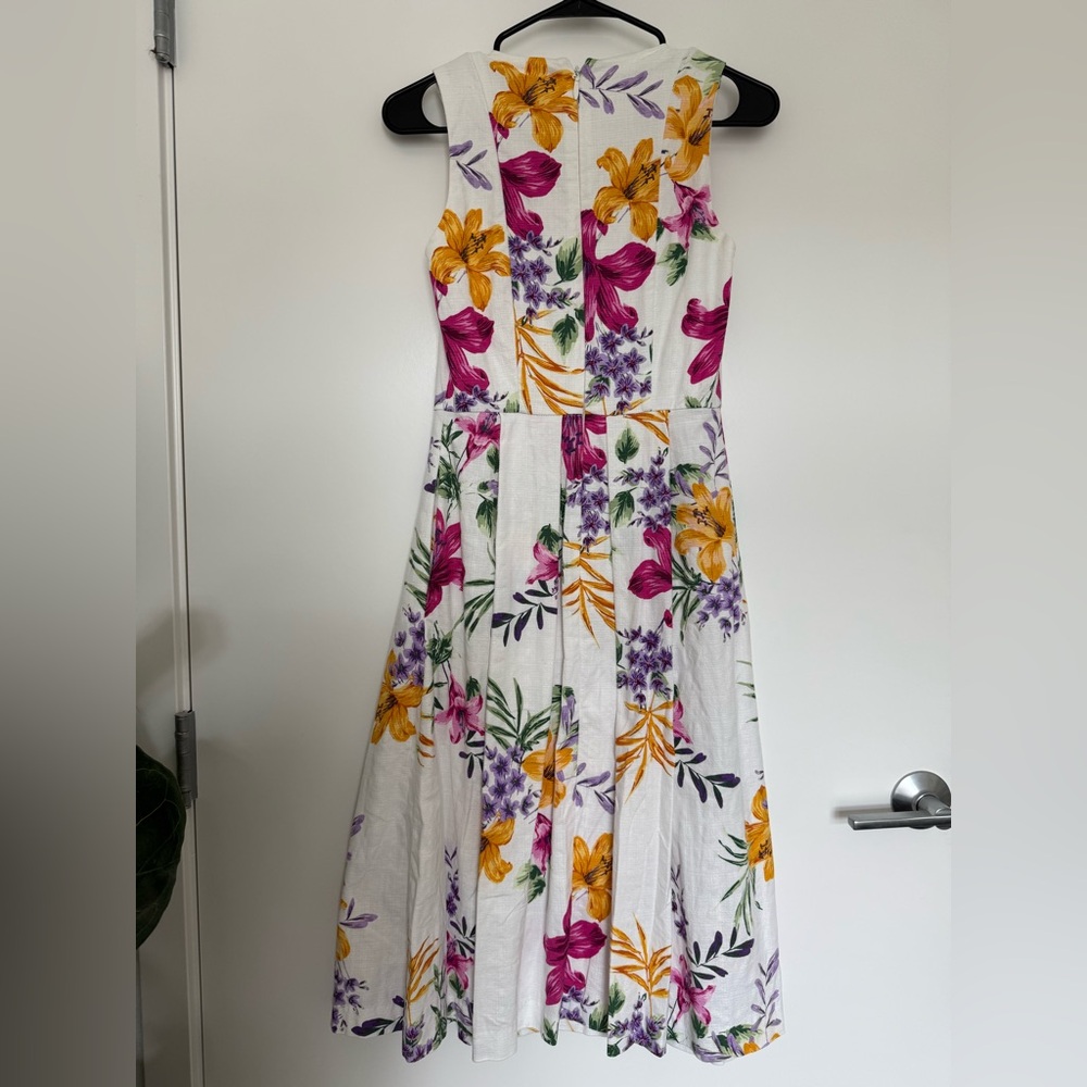 Eva Mendes Floral A Line Dress - Picture 2 of 4